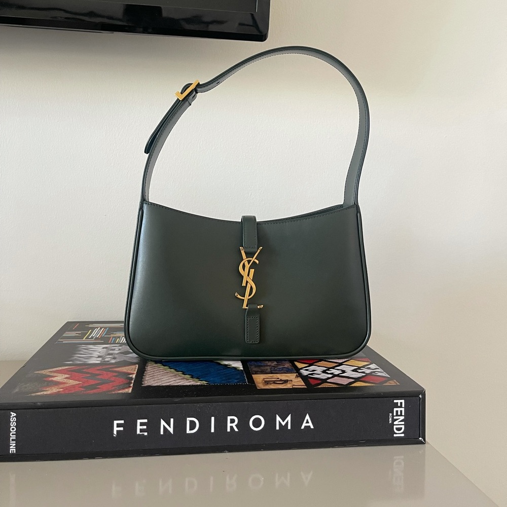 Ysl calfskin shoulder bag